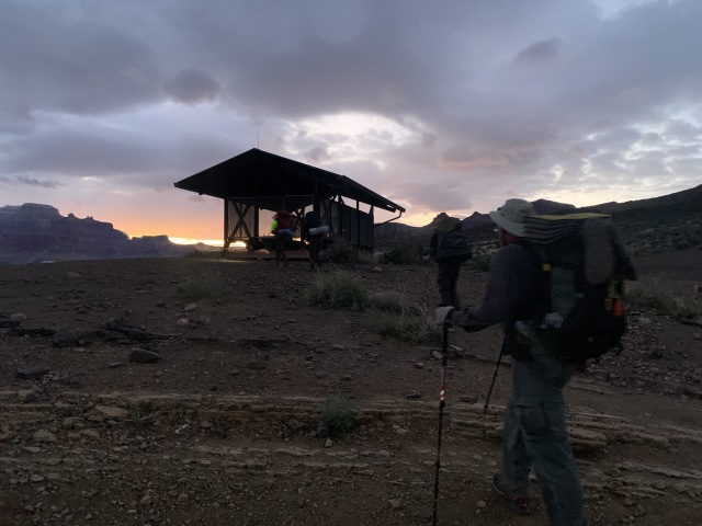 2020/03(March)/Grand-Canyon-Crew-8787/640x480_2020-03-20-Grand-Canyon-Crew8787-06-TipOff-sunrise-Carl.JPG