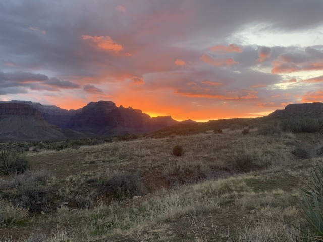 2020-03-20-Grand-Canyon-Crew8787-11-TipOff-sunrise.JPG