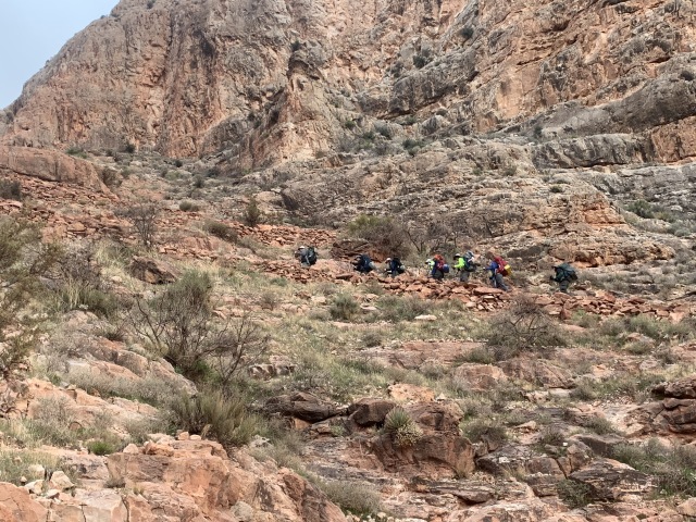2020/03(March)/Grand-Canyon-Crew-8787/640x480_2020-03-20-Grand-Canyon-Crew8787-27-Carl-Addison-Ella-Izzy-Dax-Megan-Nicole.JPG