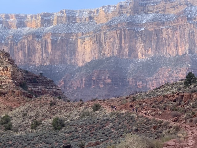 2020/03(March)/Grand-Canyon-Crew-8787/640x480_2020-03-20-Grand-Canyon-Crew8787-41.JPG