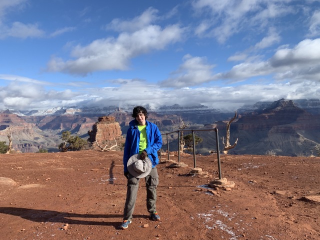 2020/03(March)/Grand-Canyon-Crew-8787/640x480_2020-03-20-Grand-Canyon-Crew8787-51-Dax.JPG