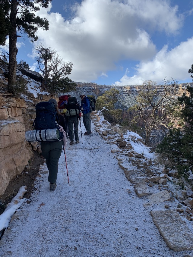 2020/03(March)/Grand-Canyon-Crew-8787/640x480_2020-03-20-Grand-Canyon-Crew8787-68-Addison-Ella-Megan-Carl.JPG