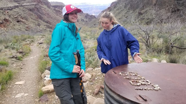 2020/03(March)/Grand-Canyon-Crew-8787/640x480_2020-03-99-Grand-Canyon-Crew8787-16-Ella-Megan.jpg
