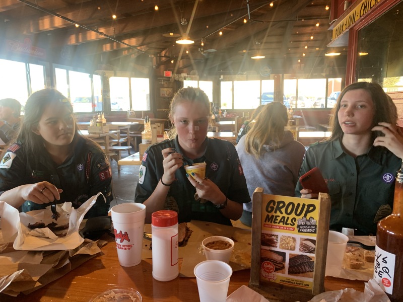 2020/03(March)/Grand-Canyon-Crew-8787/800x600_2020-03-14-Grand-Canyon-Crew8787-03-Addison-Megan-Ella-Rudys.JPG