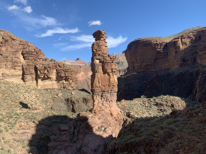 2020/03(March)/Grand-Canyon-Crew-8787/800x600_2020-03-17-Grand-Canyon-Crew8787-22-Monument.JPG