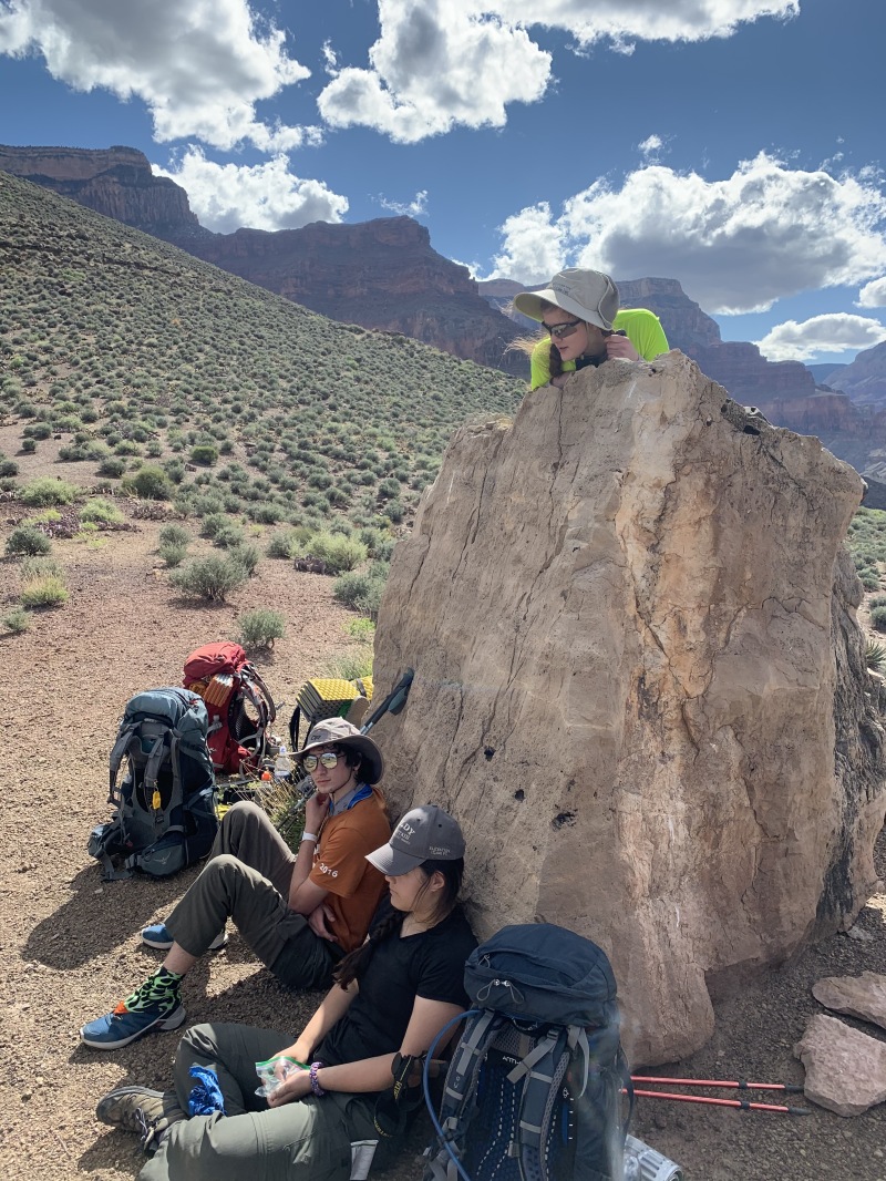 2020/03(March)/Grand-Canyon-Crew-8787/800x600_2020-03-17-Grand-Canyon-Crew8787-51-Dax-Addison-Izzy.JPG