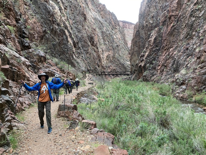2020/03(March)/Grand-Canyon-Crew-8787/800x600_2020-03-19-Grand-Canyon-Crew8787-002-Dax-Carl-Nicole-Addison-Izzy.JPG