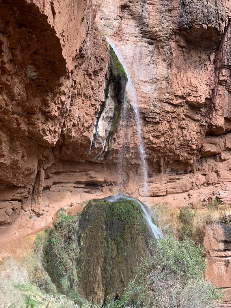 2020/03(March)/Grand-Canyon-Crew-8787/800x600_2020-03-19-Grand-Canyon-Crew8787-084-Ribbon-Falls.JPG