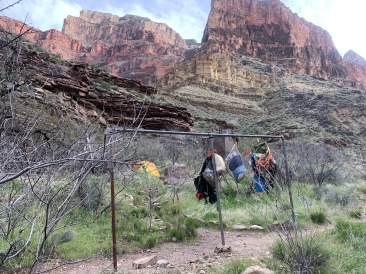 2020-03-16-Grand-Canyon-Crew8787-52-packs-hanging.JPG