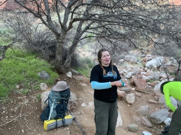 2020-03-18-Grand-Canyon-Crew8787-001-Nicole-sunscreen.JPG