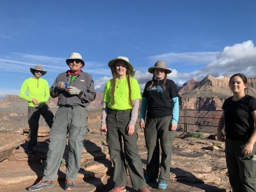 2020-03-18-Grand-Canyon-Crew8787-012-Dax-Carl-Izzy-Nicole-Addison.JPG