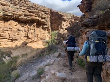 2020-03-18-Grand-Canyon-Crew8787-057-Nicole-Izzy.JPG