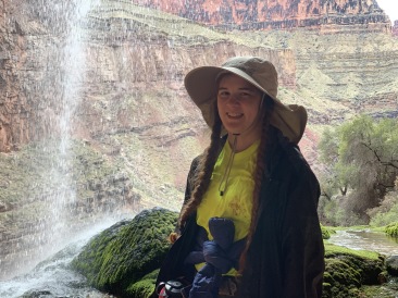 2020-03-19-Grand-Canyon-Crew8787-029-Ribbon-Falls-Izzy.JPG