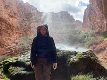 2020-03-19-Grand-Canyon-Crew8787-072-Ribbon-Falls-Izzy.JPG