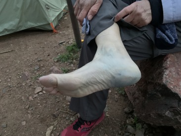 2020-03-19-Grand-Canyon-Crew8787-134-Terry-purple-foot.JPG