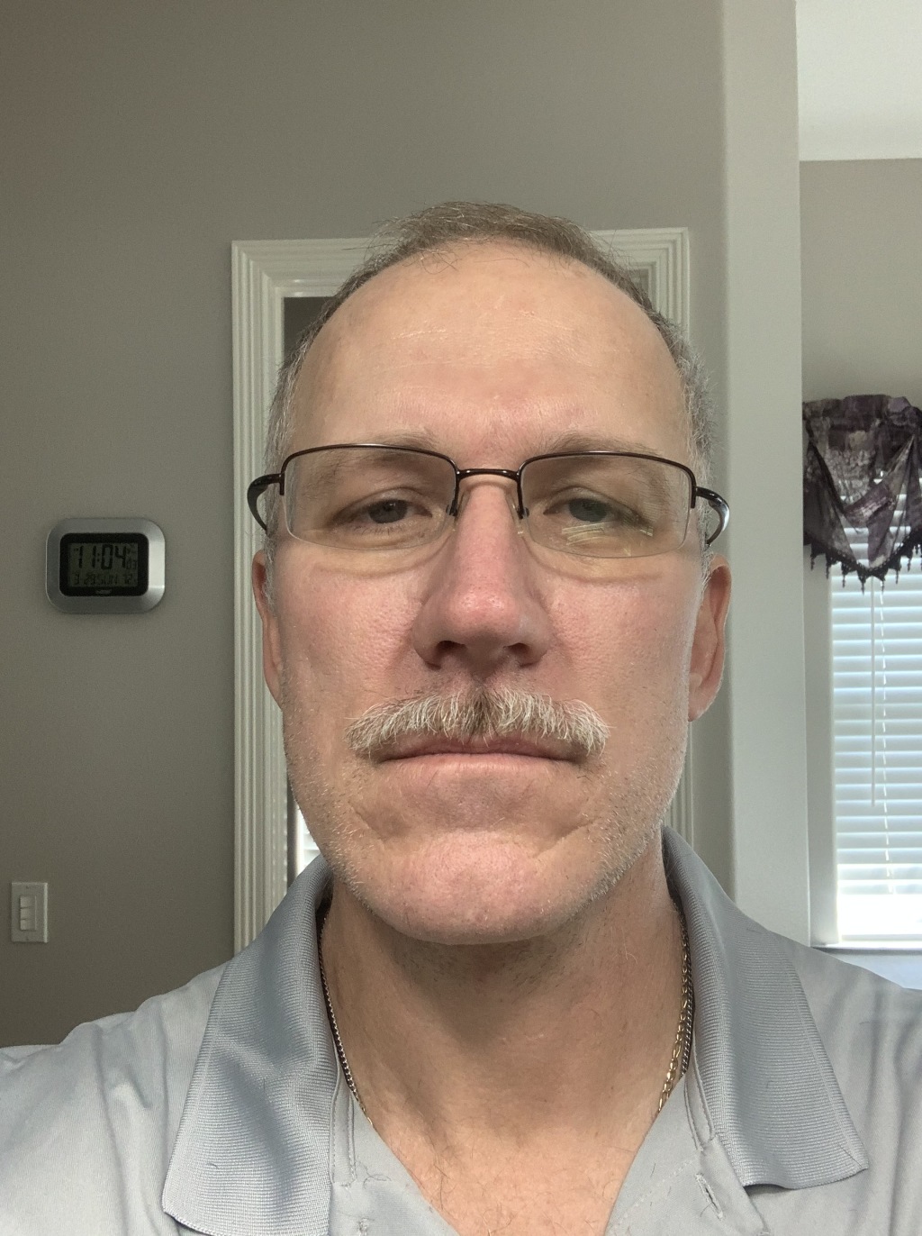 2020/03(March)/Travis-Beard-Shaving/1024x768_2020-03-29-Travis-Beard-Shaving-stages-11.JPG
