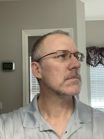 2020-03-29-Travis-Beard-Shaving-stages-08.JPG