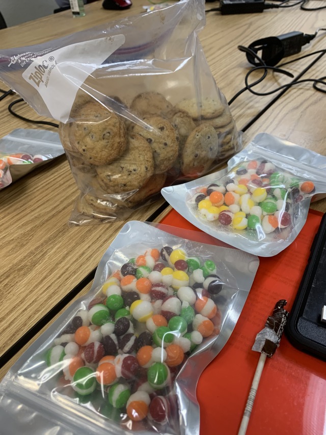 2020/03(March)/VA-Portland-WA/2020-03-03-VA-Portland-OR-SCA-1-sweets-Belinda-freeze-dried-skittles-Maryan-cookies.JPG