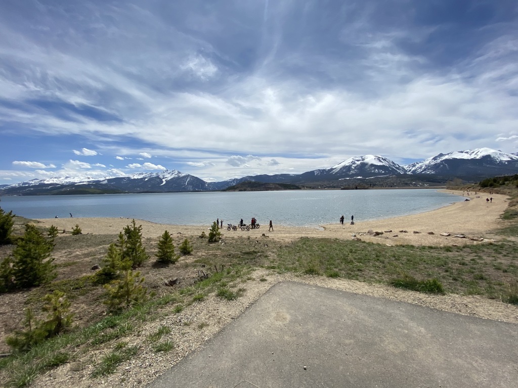 2020/05(May)/Colorado/1024x768_2020-05-10-Colorado-08-Lake-Dillon-wide-angle.JPG