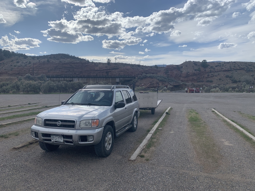 2020/05(May)/Colorado/1024x768_2020-05-12-Colorado-09-State-Bridge-river.JPG