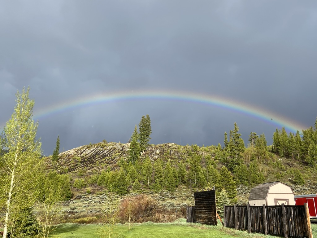 2020/05(May)/Colorado/1024x768_2020-05-27-Colorado-27-rainbow.JPG