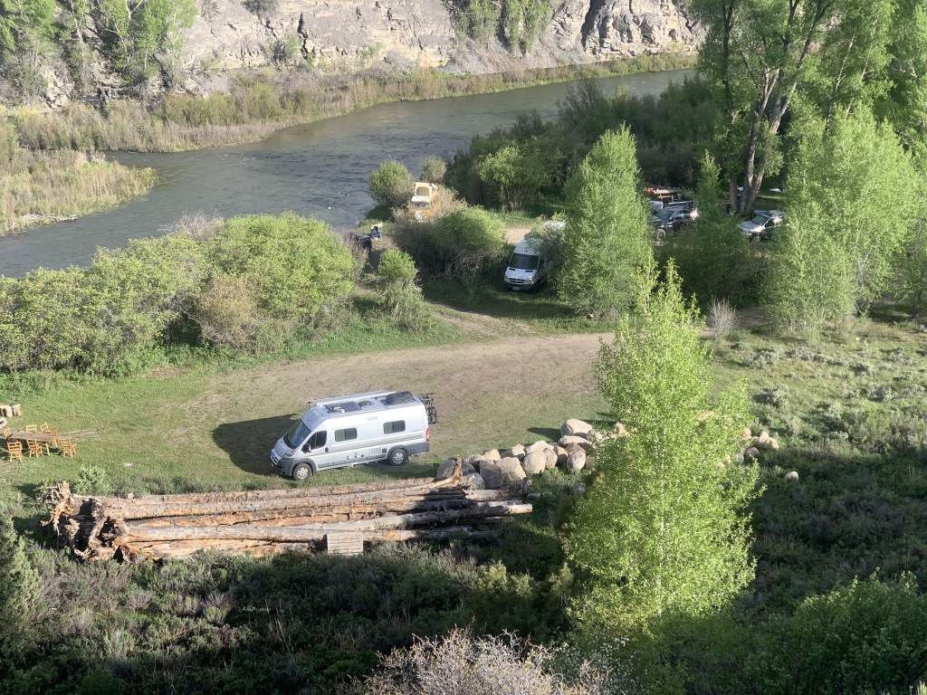2020/05(May)/Colorado/1024x768_2020-05-31-Colorado-02-camping-Beast.JPG