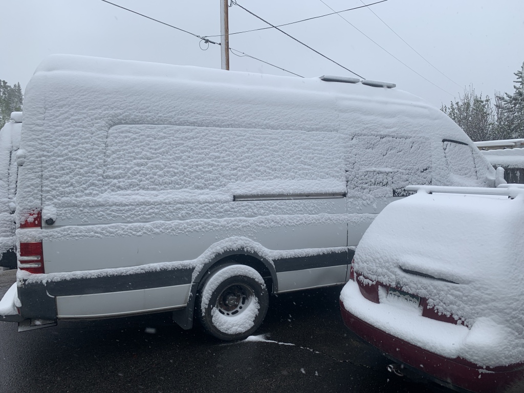 2020/05(May)/Colorado/1024x768_2020-06-09-Colorado-3-Snow.JPG