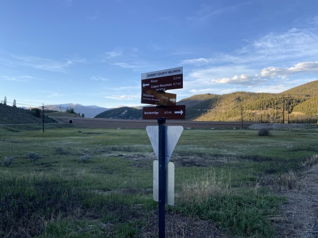 2020/05(May)/Colorado/640x480_2020-05-18-Colorado-05-recpath-sign.JPG