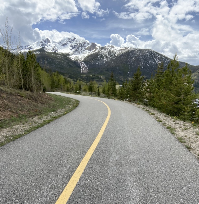 2020/05(May)/Colorado/640x480_2020-05-27-Colorado-04-bike-path.JPG