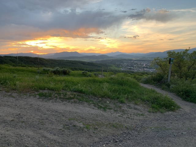2020-06-12-Colorado-5-Steamboat-hiking.JPG