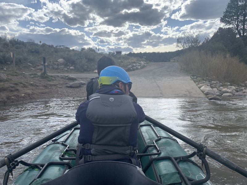 2020/05(May)/Colorado/800x600_2020-05-12-Colorado-11-Tomas-Justin-raft.JPG