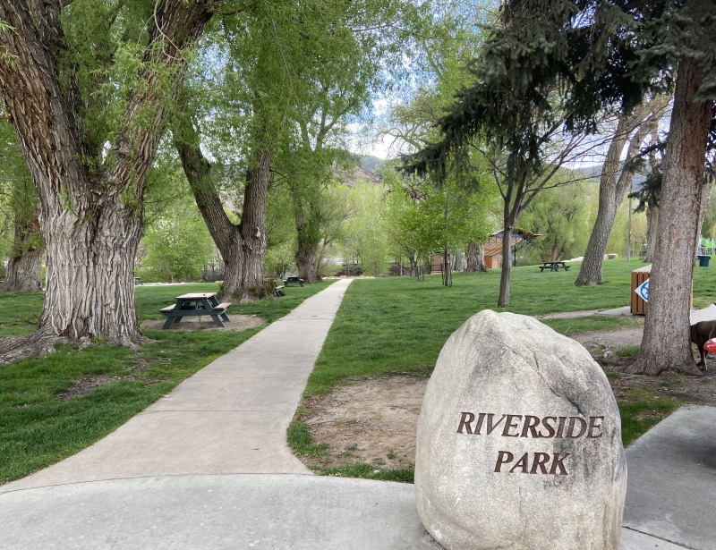 2020/05(May)/Colorado/800x600_2020-05-15-Colorado-Salida-24-Riverside-Park.JPG