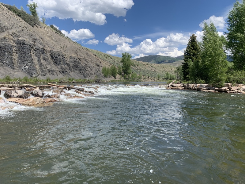 2020/05(May)/Colorado/800x600_2020-06-05-Colorado-02-Blue-River.JPG