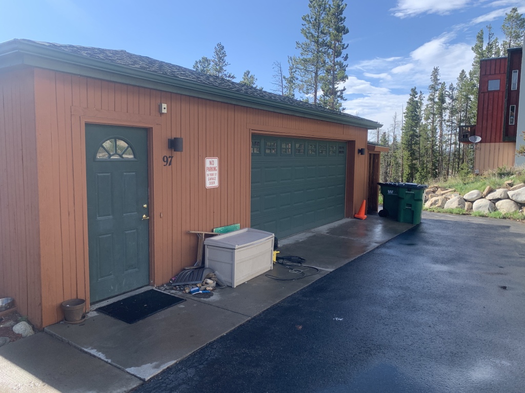 2020/05(May)/Colorado/House-Hunting/1024x768_2020-06-04-Colorado-House-Hunting-04.JPG