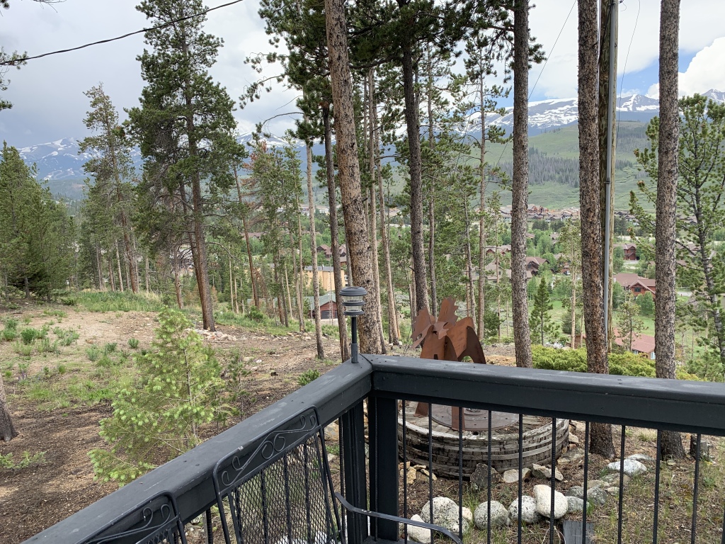 2020/05(May)/Colorado/House-Hunting/1024x768_2020-06-19-Colorado-House-Hunting-11-Murder-House.JPG