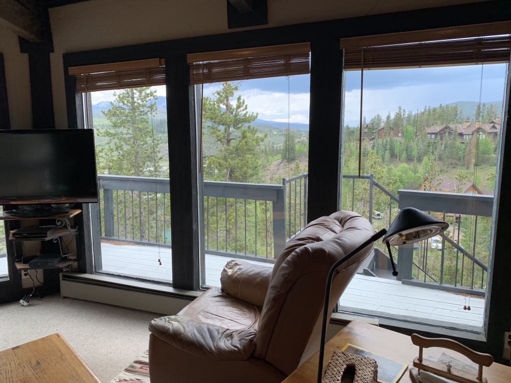 2020/05(May)/Colorado/House-Hunting/1024x768_2020-06-19-Colorado-House-Hunting-39-Murder-House.JPG
