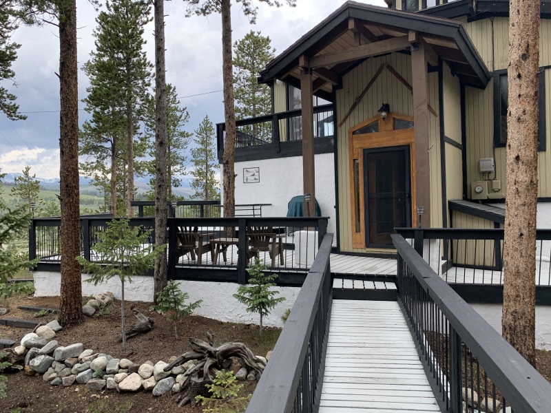 2020/05(May)/Colorado/House-Hunting/800x600_2020-06-19-Colorado-House-Hunting-07-Murder-House.JPG
