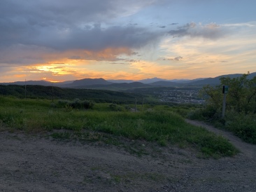 2020-06-12-Colorado-4-Steamboat-hiking.JPG
