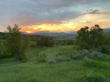 2020-06-12-Colorado-6-Steamboat-hiking-Sunset.JPG