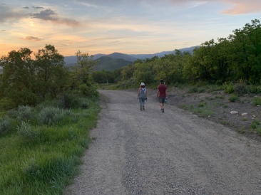 2020-06-12-Colorado-7-Steamboat-hiking-Angie-Justin.JPG