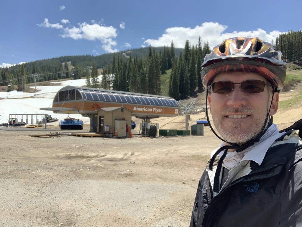 2020/06(June)/Colorado/1024x768_2020-06-14-Colorado-3-biking-Vail-Pass-Travis.JPG