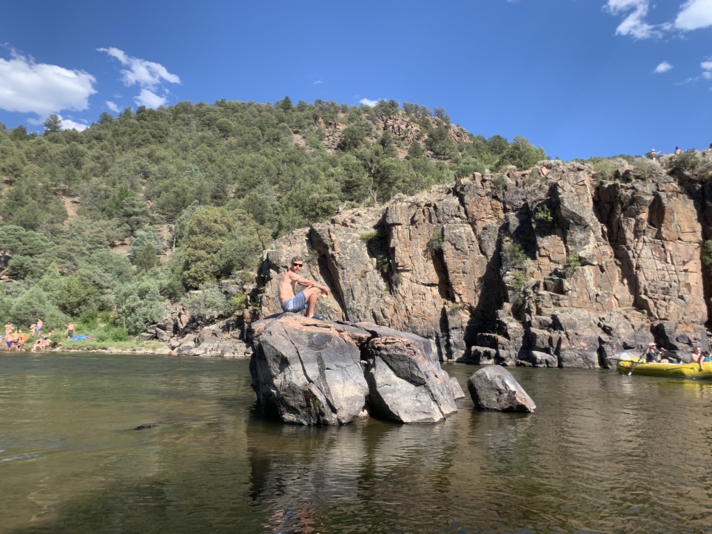 2020/06(June)/Colorado/1024x768_2020-07-11-Colorado-SUP-09-Three-Rivers-Dustin.JPG