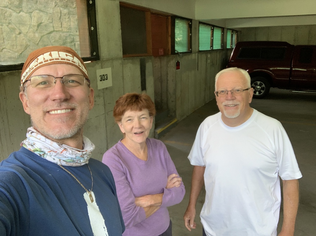 2020/06(June)/Colorado/1024x768_2020-07-17-Colorado-1-Travis-Cathy-Jim-Mussato.JPG