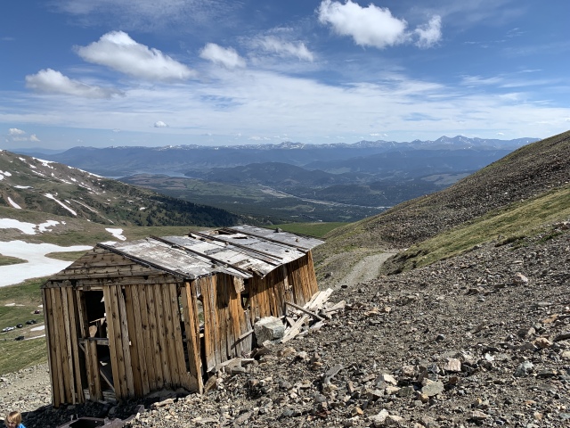2020-07-04-Colorado-4th-of-July-Bowl-11-wood-shack.JPG