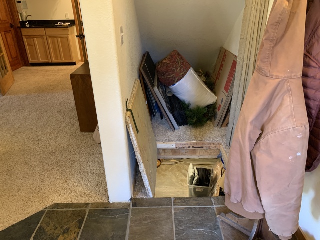 2020/07(July)/Breckenridge-House/640x480_2020-07-27-Breckenridge-House-Inspection-65-basement-access-under-stairs.JPG