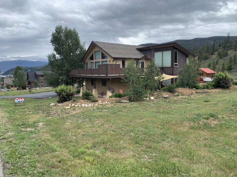 2020/07(July)/Breckenridge-House/800x600_2020-07-27-Breckenridge-House-Inspection-60-Front.JPG