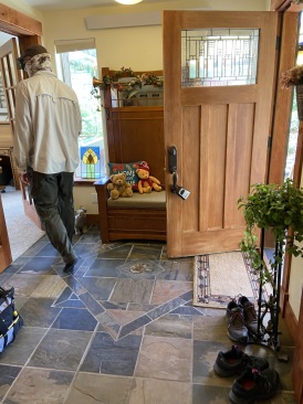 2020-07-27-Breckenridge-House-Inspection-19-Front-Door-entryway.JPG