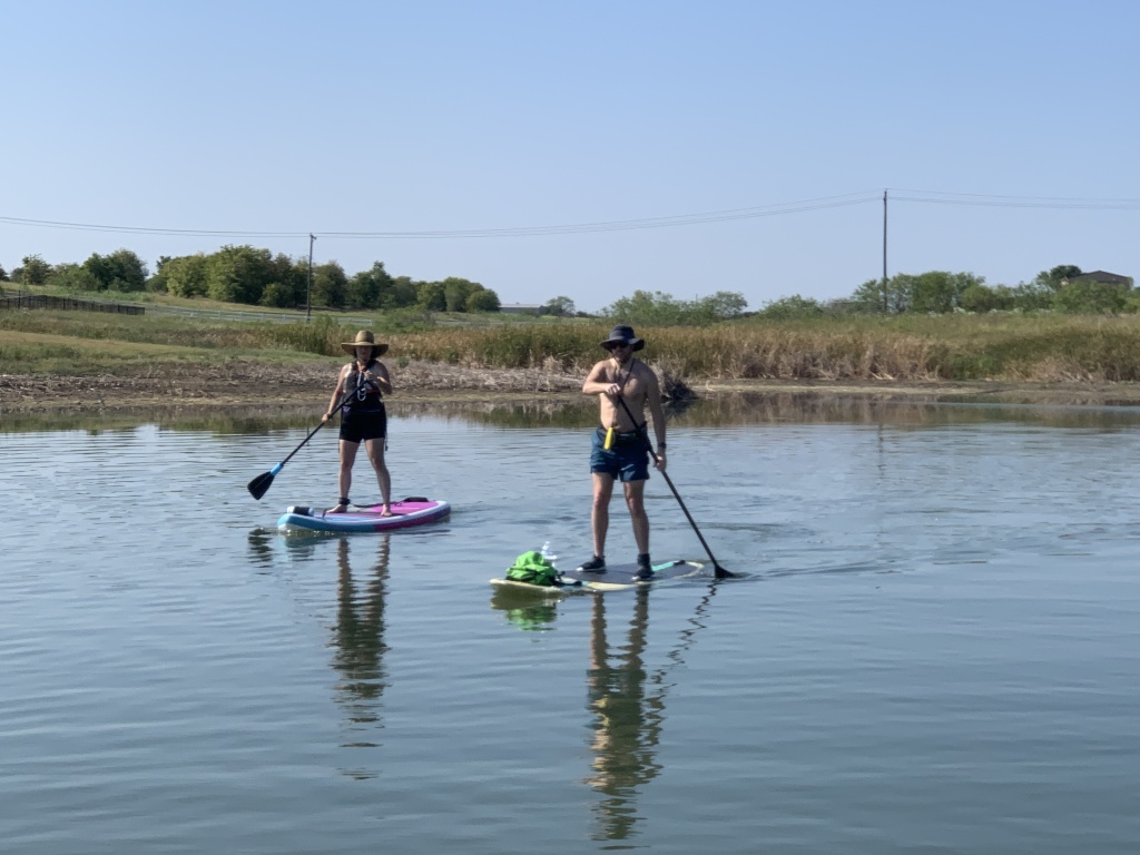 2020/08(August)/SUP-paddleboarding-with-MarkHammett/1024x768_2020-08-23-SUP-paddleboard-10-Suzi-Mark.JPG