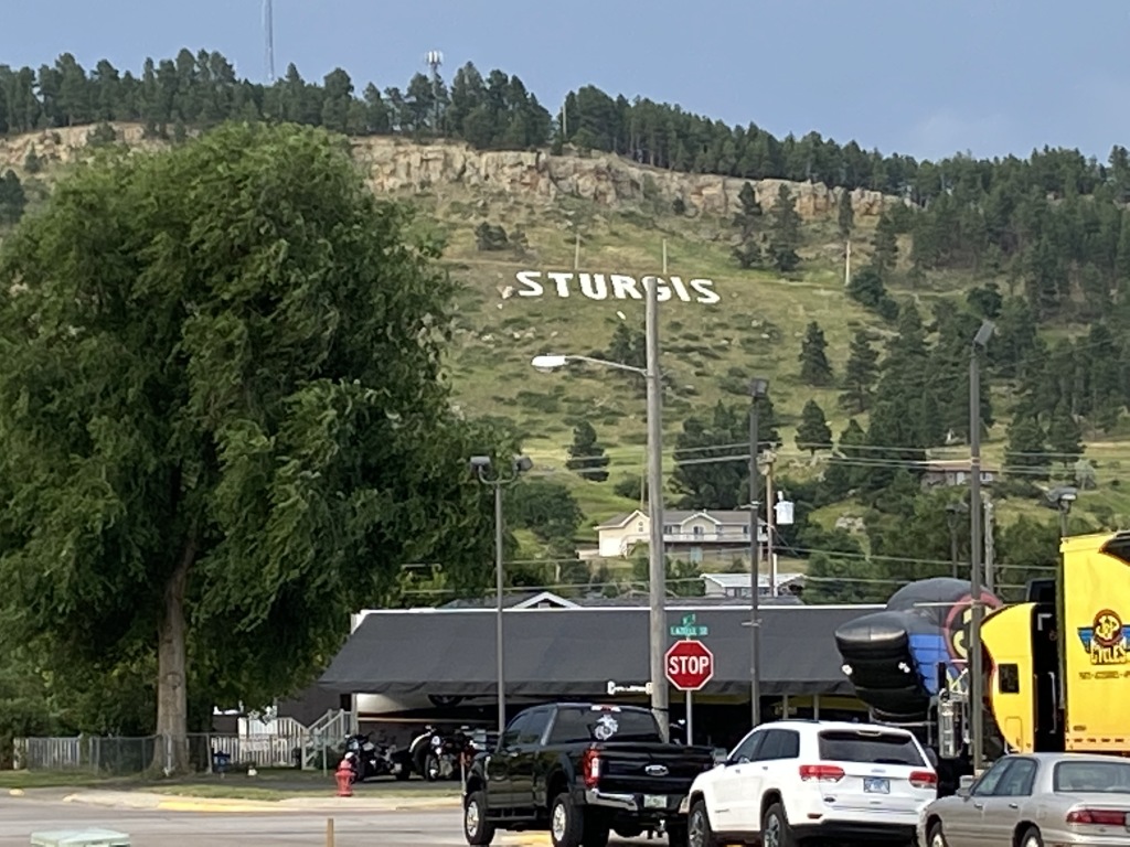 2020/08(August)/South-Dakota-Sturgis/1024x768_2020-08-06-Sturgis-22-sign.JPG
