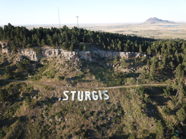 2020-08-09-Sturgis-30-drone.JPG